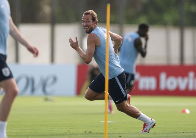 England's forward #09 Harry Kane jogs during a training session on the eve of the 2026 World Cup quarter-final football match between Norway and England, Inter Miami CF Stadium in Fort Lauderdale on July 10, 2026. (Photo by PATRICIA DE MELO MOREIRA / AFP)