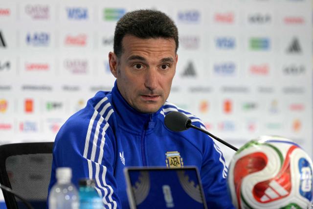 Argentina's head coach Lionel Scaloni gives a press conference at the Kansas City Stadium in Kansas City on July 10, 2026, on the eve of the 2026 World Cup football match between Argentina and Switzerland. (Photo by JUAN MABROMATA / AFP)