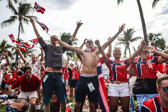 Norwegian fans react as they gather to watch the World Cup quarterfinal football match between England and Norway, in Miami Beach, Florida, on July 11, 2026. (Photo by Giorgio VIERA / AFP)