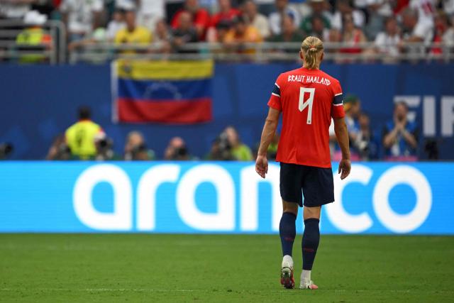 Norway's forward #09 Erling Braut Haaland walks on the field during the 2026 World Cup football tournament quarter-final match between Norway and England at Miami Stadium in Miami Gardens on July 11, 2026.  (Photo by MAURO PIMENTEL / AFP)