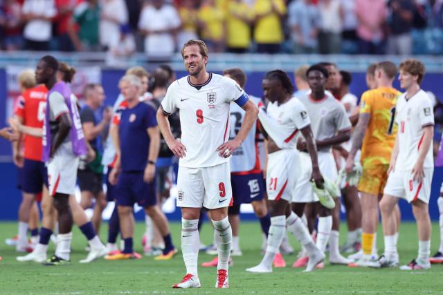 England's forward #09 Harry Kane reacts after winning the 2026 World Cup football tournament quarter-final match between Norway and England at Miami Stadium in Miami Gardens on July 11, 2026.  (Photo by PATRICIA DE MELO MOREIRA / AFP)