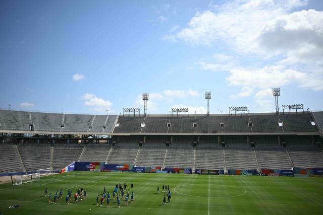 A general view shows the interior of the stadium as Spain's players take part in a training session at the at the Cotton Bowl Stadium in Dallas on July 12, 2026, during the 2026 World Cup foorball tournament. (Photo by Paul ELLIS / AFP)