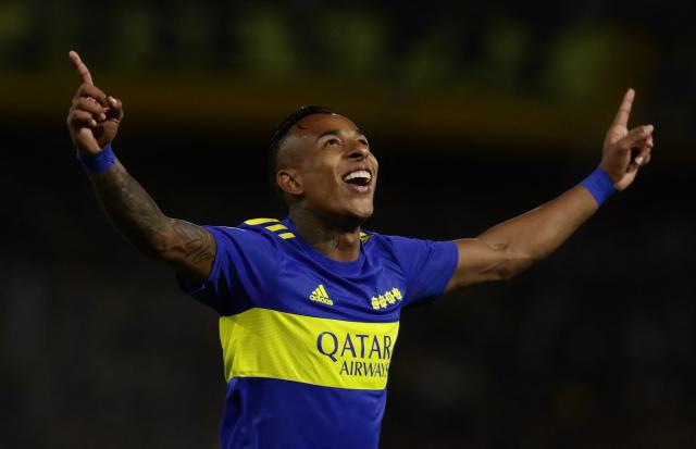 (FILES) Boca Juniors' Colombian forward Sebastian Villa celebrates after scoring a goal against Lanus during their Argentine Professional Football League match at La Bombonera stadium in Buenos Aires, on April 17, 2022. Boca Juniors on July 13, 2026, is one signature away from securing the return of forward Sebastian Villa, who was convicted of gender-based violence, local media reported. (Photo by Alejandro PAGNI / AFP)