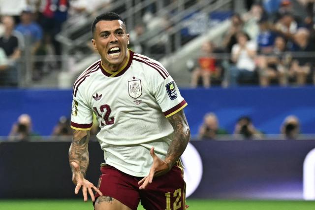 Spain's defender #12 Pedro Porro celebrates scoring his team's second goal during the 2026 World Cup football tournament semi-final match between France and Spain at the Dallas Stadium in Arlington on July 14, 2026.  (Photo by Paul ELLIS / AFP)