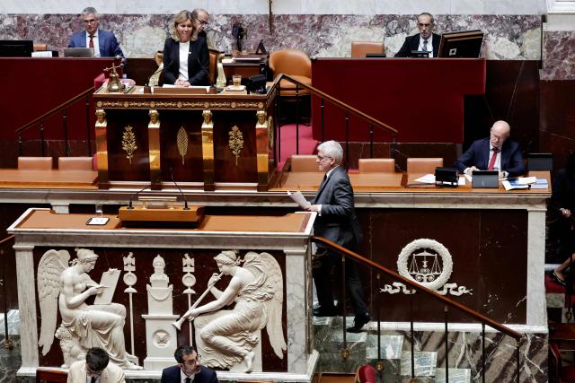 Horizons & Independants' MP and President of the Commission Frederic Valletoux arrives to address MPs during the exam session of the vote on the assisted dying bill at the National Assembly, France's lower house of parliament in Paris on July 15, 2026. France is set to move closer to joining the ranks of countries that guarantee the right to assisted dying, after the long journey to adoption of a controversial bill. (Photo by STEPHANE DE SAKUTIN / AFP)