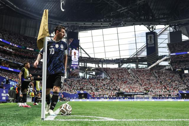 Argentina's forward #10 Lionel Messi prepares to take a corner kick during the 2026 World Cup football tournament semi-final match between England and Argentina at the Atlanta Stadium in Atlanta on July 15, 2026.  (Photo by Thomas COEX / AFP)