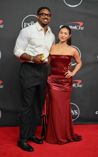 US snowboarder Chloe Kim and US pro-football defensive end Myles Garrett attend the 2026 ESPY Awards at the David H. Koch Theater at Lincoln Center in New York on July 15, 2026. (Photo by ANGELA WEISS / AFP)