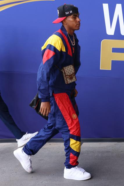 Spain's forward #19 Lamine Yamal arrives for the 2026 World Cup football tournament final match between Spain and Argentina at the New York/New Jersey Stadium in East Rutherford on July 19, 2026.  (Photo by CHARLY TRIBALLEAU / AFP)