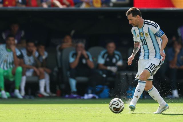 Argentina's forward #10 Lionel Messi kicks the ball during the 2026 World Cup football tournament final match between Spain and Argentina at the New York/New Jersey Stadium in East Rutherford on July 19, 2026.  (Photo by PATRICIA DE MELO MOREIRA / AFP)