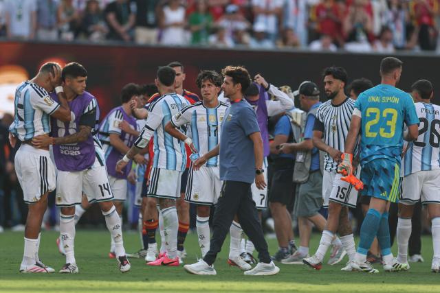 Argentina's forward #17 Giuliano Simeone reacts after losing the 2026 World Cup football tournament final match between Spain and Argentina at the New York/New Jersey Stadium in East Rutherford on July 19, 2026.  (Photo by PATRICIA DE MELO MOREIRA / AFP)