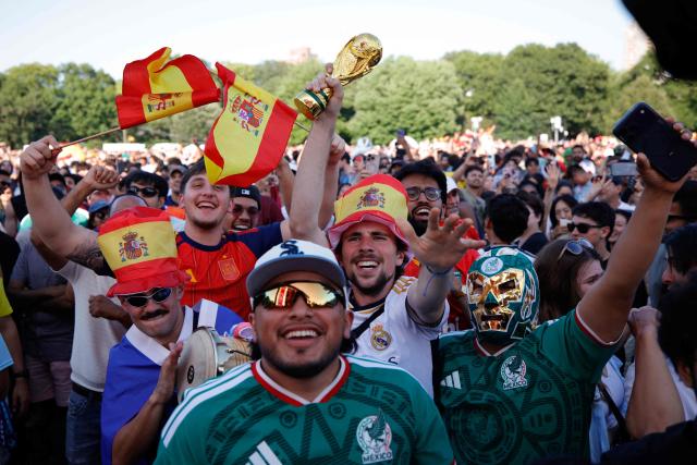 Spain fans cheer after their team won as they watch the 2026 World Cup Final between Spain and Argentina at Central Park in New York on July 19, 2026. (Photo by Leonardo Munoz / AFP)
