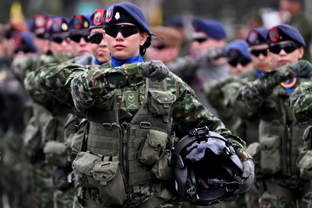 Military members take part in a military parade commemorating Colombia's Independence Day in Bogota, on July 20, 2026. (Photo by LUIS ACOSTA / AFP)