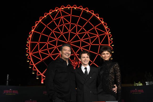 US director Destin Daniel Cretton (L), British actor Tom Holland (C) and US actress Zendaya pose during a fan event for the upcoming film Spider-Man: Brand New Day at Aztlan Feria de Chapultepec in Mexico City on July 20, 2026. (Photo by Alfredo ESTRELLA / AFP)