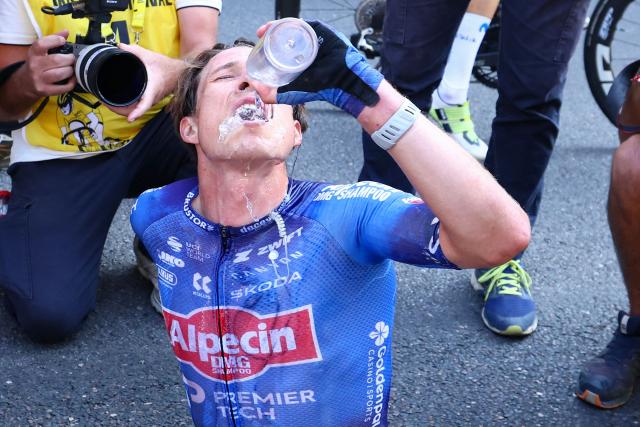 Alpecin - Premier Tech team's Belgian rider Jasper Philipsen celebrates after winning the 17th stage of the 113th edition of the Tour de France cycling race, 174,7 km between Chambéry and Voiron in the French Alps, on July 22, 2026. (Photo by Gonzalo Fuentes / POOL / AFP)