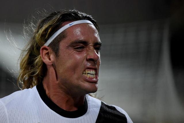 Vasco da Gama's Argentinian forward #77 Claudio Spinelli celebrates after scoring his team's second goal during the first leg of the Copa Sudamericana knockout round play-off football match between Colombia's Independiente Medellin and Brazil's Vasco da Gama, at the Atanasio Girardot stadium, in Medellin, Antioquia department, Colombia, on July 22, 2026. (Photo by Jaime SALDARRIAGA / AFP)