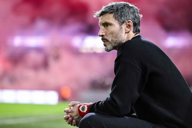 (FILES) Antwerp's Dutch head coach Mark van Bommel reacts prior to the Belgian "Pro League" First Division football match between Royal Antwerp FC and KRC Genk at Bosuilstadion in Antwerp, on April 6, 2024. Mark van Bommel has been appointed coach of Belgium, the Belgian Football Federation (RBFA) announced on July 24, 2026, specifying that the Dutchman had signed a contract until Euro-2028 organized in the United Kingdom. (Photo by Tom Goyvaerts / BELGA / AFP) / Belgium OUT