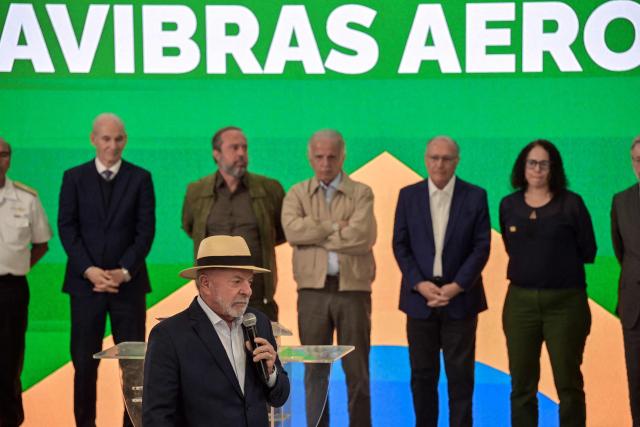 Brazil's President Luiz Inacio Lula da Silva delivers a speech during a visit to the headquarters of Brazilian defense and aerospace company Avibras Aeroco, in Jacarei, some 90 km from Sao Paulo, Brazil, on July 24, 2026. (Photo by Nelson ALMEIDA / AFP)