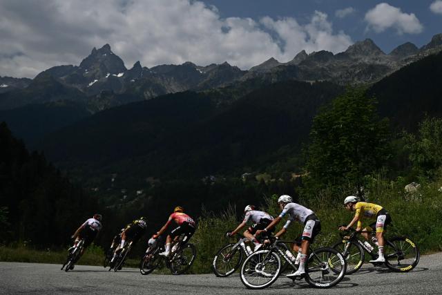 UAE Team Emirates - XRG's Slovenian rider Tadej Pogacar wearing the overall leader's yellow jersey cycles during the 20th stage of the 113th edition of the Tour de France cycling race, 170,9 km between Le Bourg-d'Oisans and Alpe d'Huez in the French Alps, on July 25, 2026. (Photo by Loic VENANCE / AFP)
