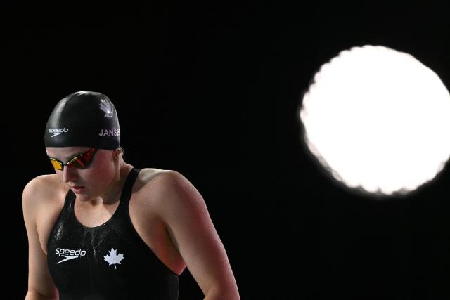 Canada's Ella Jansen prepares for the Women's 200m Freestyle Final during the swimming event at the Tollcross International Swimming Centre in Glasgow, on day two of the Commonwealth Games in Glasgow, Scotland, on July 25, 2026. (Photo by Oli SCARFF / AFP)