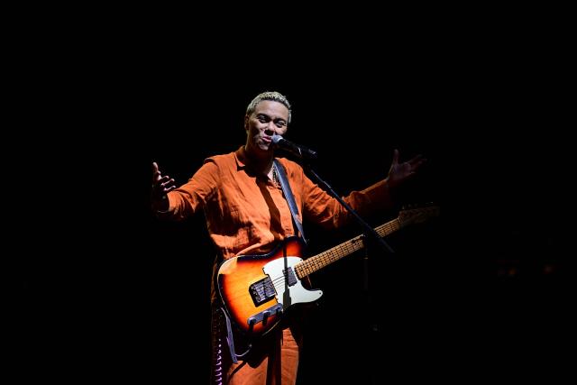 Brazilian singer Maria Gadu performs during the Rio 2026 Winter Festival at Marina da Gloria in Rio de Janeiro, Brazil on July 26, 2026. (Photo by Pablo PORCIUNCULA / AFP)