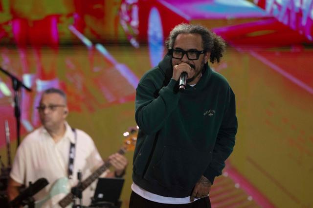 Brazilian singer Marcelo D2 performs during the Rio 2026 Winter Festival at Marina da Gloria in Rio de Janeiro, Brazil on August 2, 2026. (Photo by Pablo PORCIUNCULA / AFP)