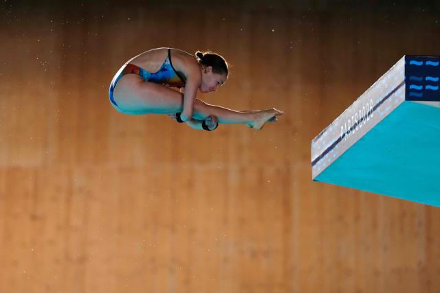 Netherlands' diver Else Guurtje Praasterink competes in the women’s 10m platform final diving event during the LEN European Aquatics Championships, at the Olympic Aquatics Centre in Saint-Denis, northeastern suburbs of Paris, on August 3, 2026. (Photo by Dimitar DILKOFF / AFP)