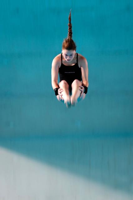 Switzerland's diver Cloe Gravalos Simon competes in the women’s 10m platform final diving event during the LEN European Aquatics Championships, at the Olympic Aquatics Centre in Saint-Denis, northeastern suburbs of Paris, on August 3, 2026. (Photo by Dimitar DILKOFF / AFP)
