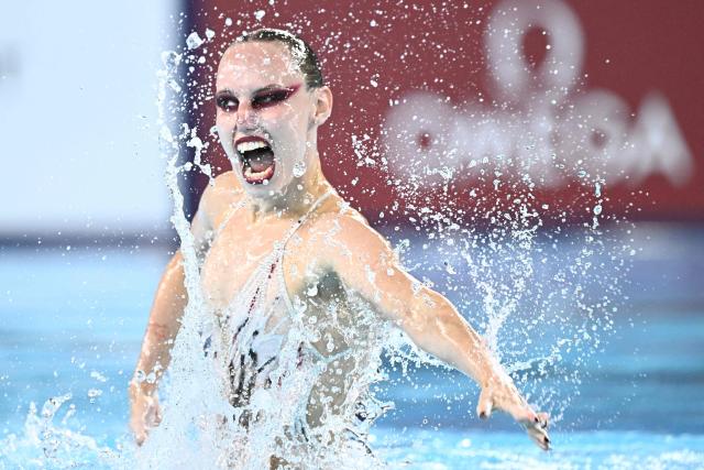 Neutral Athletes artistic swimmer Vasilina Khandoshka competes in the women’s solo technical artistic swimming final event during the LEN European Aquatics Championships, at the Olympic Aquatics Centre in Saint-Denis, northeastern suburbs of Paris, on August 4, 2026. (Photo by JULIEN DE ROSA / AFP)