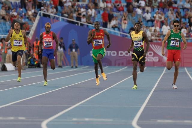 (L to R) Colomba's Jhonatan Julio, Dominican Republic's Lidio Andres Feliz, Grenada's Kirani James, Jamaica's Javeir Brown and Mexico's Valente Mendoza compete in the men's 400m semifinal, heat 2, during the XXV Central American and Caribbean Games at the Felix Sanchez Olympic Stadium in Santo Domingo on August 3, 2026. (Photo by Francesco SPOTORNO / AFP)