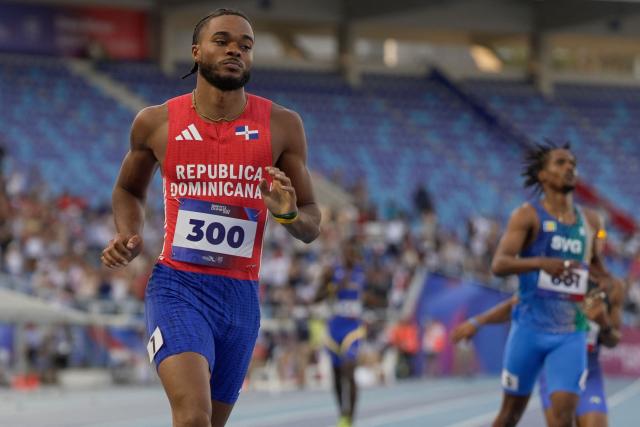Dominican Republic's Gabriel Moronta competes in the men's 400m semifinal, heat 3, during the XXV Central American and Caribbean Games at the Felix Sanchez Olympic Stadium in Santo Domingo on August 3, 2026. (Photo by Francesco SPOTORNO / AFP)