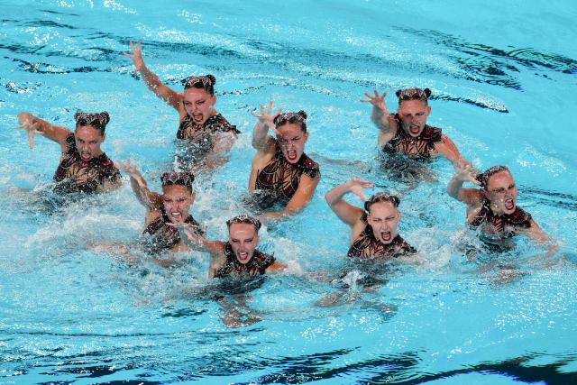 Neutral Athletes B's team Team competes in the acrobatics artistic swimming final event during the LEN European Aquatics Championships, at the Olympic Aquatics Centre in Saint-Denis, northeastern suburbs of Paris, on August 5, 2026. (Photo by Dimitar DILKOFF / AFP)