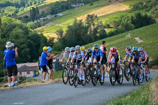The break away rides during the 5th (out of 9) stage of the fifth edition of the Women's Tour de France cycling race, 140 km from Macon to Belleville-en-Beaujolais, in Fleurie, central France on August 5, 2026. (Photo by NICOLAS TUCAT / AFP)