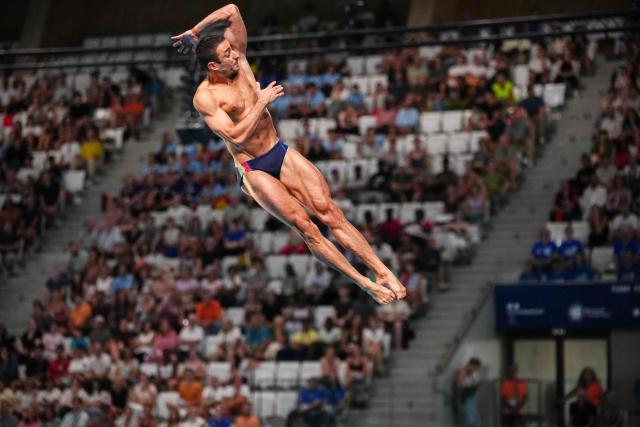 Italy's diver Giovanni Tocci competes in the men's 3m Springboard Final during the LEN European Aquatics Championships, at the Olympic Aquatics Centre in Saint-Denis, northeastern suburbs of Paris, on August 5, 2026. (Photo by Dimitar DILKOFF / AFP)