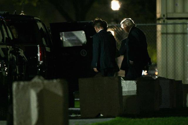 US President Donald Trump walks toward his vehicle on the Ellipse near the White House in Washington, DC, on August 5, 2026. Trump is returning to the White House after promoting the administration’s tax-cut policies, including the "no tax on tips" in Las Vegas. (Photo by Brendan SMIALOWSKI / AFP)