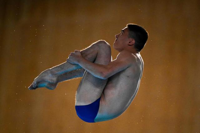 Neutral Athletes diver Ruslan Ternovoi competes in the men's 10m platform diving final event during the LEN European Aquatics Championships, at the Olympic Aquatics Centre in Saint-Denis, northeastern suburbs of Paris on August 6, 2026. (Photo by JULIEN DE ROSA / AFP)
