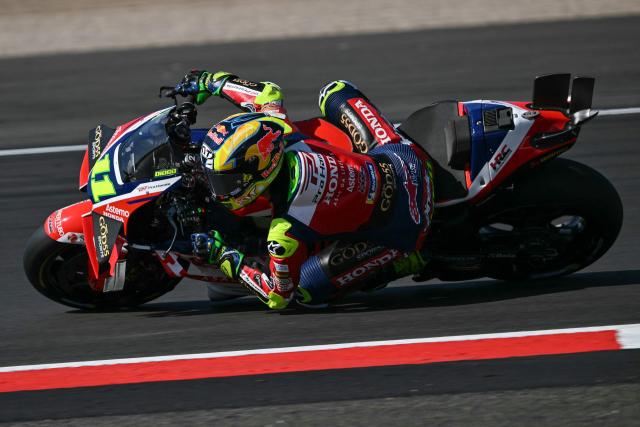 Pro Honda LCR's Brazilian rider Diogo Moreira takes part in the MotoGP Practice Session on the first day of the MotoGP British Grand Prix weekend at Silverstone circuit, central England on August 7, 2026. (Photo by Glyn KIRK / AFP)