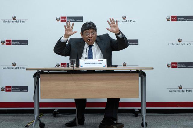 Peru's Minister for the Economy and Finance, Elmer Cuba, speaks during a press conference in Lima, on August 7, 2026. (Photo by ERNESTO BENAVIDES / AFP)