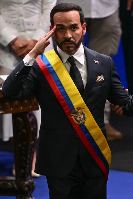 Colombia's new President Abelardo de la Espriella salutes during his inauguration ceremony at the Universidad Santiago de Cali in Cali, Colombia, on August 7, 2026. (Photo by Luis ACOSTA / AFP)