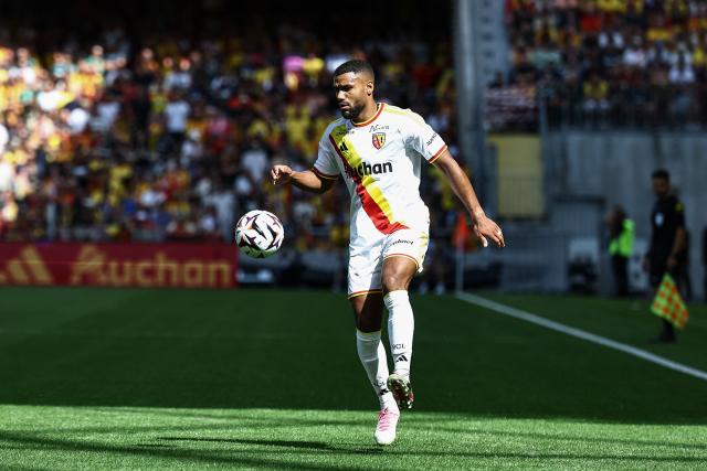 Lens' French defender Matthieu Udol controls the ball during the friendly football match between RC Lens and AFC Sunderland at the Bollaert-Delelis Stadium in Lens, northern France, on August 8, 2026. (Photo by Sameer Al-DOUMY / AFP)