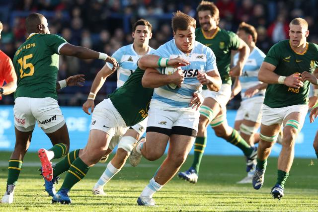Argentina's prop Tomas Rapetti is tackled by South Africa's Boan Venter during the Rugby Union one-off test match between Argentina and South Africa at the Jose Amalfitani stadium in Buenos Aires on August 8, 2026. (Photo by Alejandro PAGNI / AFP)