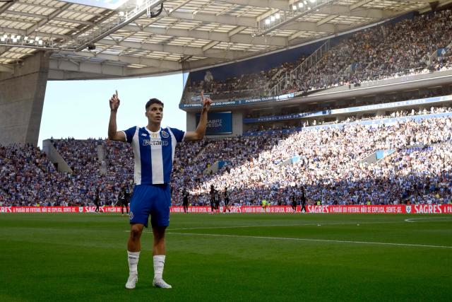 FC Porto's Spanish midfielder #10 Gabriel Veiga celebrates scoring his team's second goal during the Portuguese League football match between FC Porto and FC Alverca at Dragao stadium in Porto on August 8, 2026. (Photo by Miguel RIOPA / AFP)
