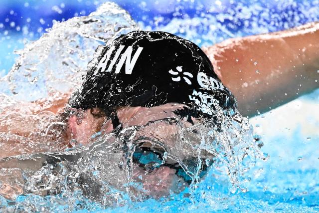 Neutral Athlete B's Ilia Borodin competes in the final of the men's 400m individual medley swimming event during the LEN European Aquatics Championships at the Olympic Aquatic Centre in Saint-Denis, northern suburbs of Paris, on August 10, 2026. (Photo by JULIEN DE ROSA / AFP)