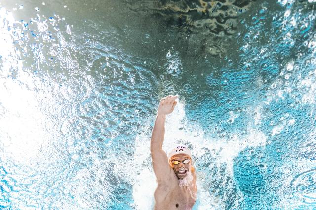 France's swimmer Leon Marchand competes in the men's 4x200m freestyle relay swimming final during the LEN European Aquatics Championships at the Olympic Aquatic Centre in Saint-Denis, northern suburbs of Paris, on August 10, 2026. (Photo by Sébastien BOZON / AFP)