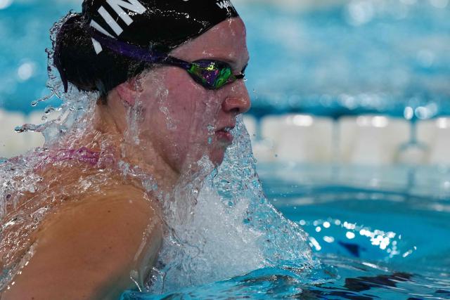 Neutral athlete Evgeniia Chikunova competes in a semi-final of the women's 200m breaststroke swimming event during the LEN European Aquatics Championships at the Olympic Aquatic Centre in Saint-Denis, northern suburbs of Paris, on August 13, 2026. (Photo by Dimitar DILKOFF / AFP)
