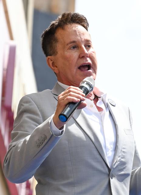 US stage actor and baritone Davis Gaines sings during Orel Hershiser's Walk of Fame star ceremony in the Hollywood neighborhood of Los Angeles on August 13, 2026. (Photo by Katie FLORES / AFP)