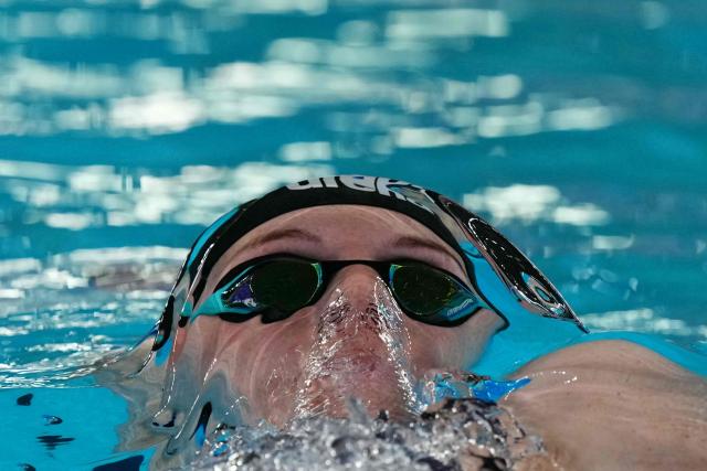 Netherlands' Marrit Steenbergen competes in a semi-final of the women's 100m backstroke swimming event during the LEN European Aquatics Championships at the Olympic Aquatic Centre in Saint-Denis, northern suburbs of Paris, on August 14, 2026. (Photo by Dimitar DILKOFF / AFP)