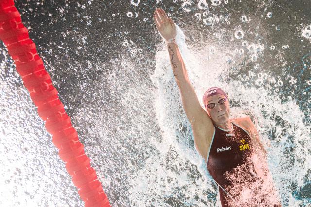 Sweden's swimmer Sarah Sjostrom competes in the final of the women's 50m freestyle swimming event during the LEN European Aquatics Championships at the Olympic Aquatic Centre in Saint-Denis, northern suburbs of Paris, on August 15, 2026. (Photo by Sébastien BOZON / AFP)