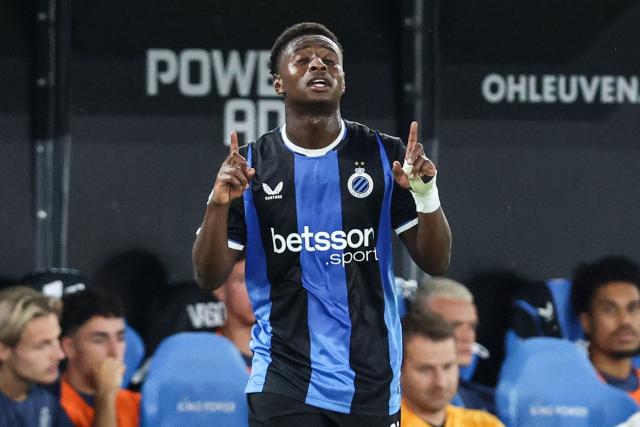 Club Brugge's Senegalese forward #67 Mamadou Diakhon celebrates scoring his team's first goal during the Belgian "Pro League" First Division football match between Oud-Heverlee Leuven and Club Brugge at King Power - Den Dreef Stadion in Leuven on August 15, 2026. (Photo by BRUNO FAHY / BELGA / AFP) / Belgium OUT