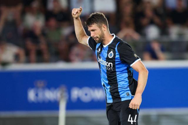Club Brugge's Belgian defender #44 Brandon Mechele celebrates scoring his team's second goal during the Belgian "Pro League" First Division football match between Oud-Heverlee Leuven and Club Brugge at King Power - Den Dreef Stadion in Leuven on August 15, 2026. (Photo by BRUNO FAHY / BELGA / AFP) / Belgium OUT