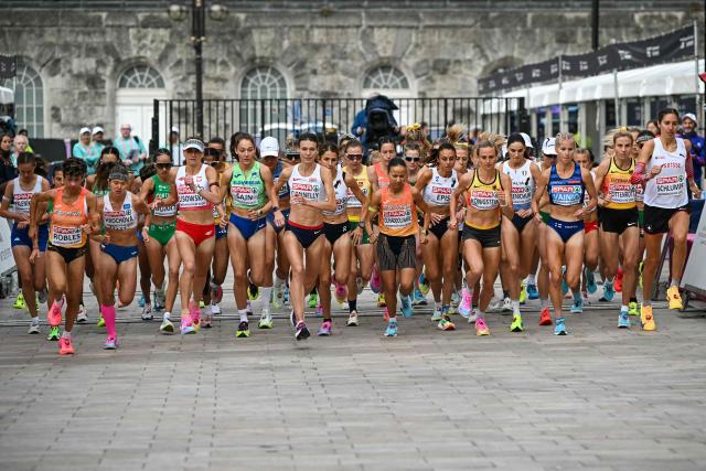 Athletes take the start in the women's marathon during the European Athletics Championships in Birmingham on August 16, 2026. (Photo by Paul ELLIS / AFP)